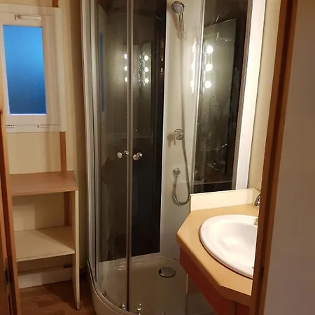 Chalet Senerite Piscine Clim 6 Pl *